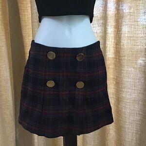 Cali 1850 XS Mini Sklorts Plaid Red and Dk Blue with Gold buttons detail.